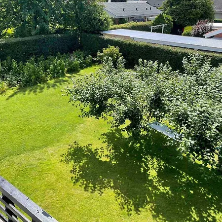 别墅 Stort Hus Med Aktivitetsrum Og Dejlig Have